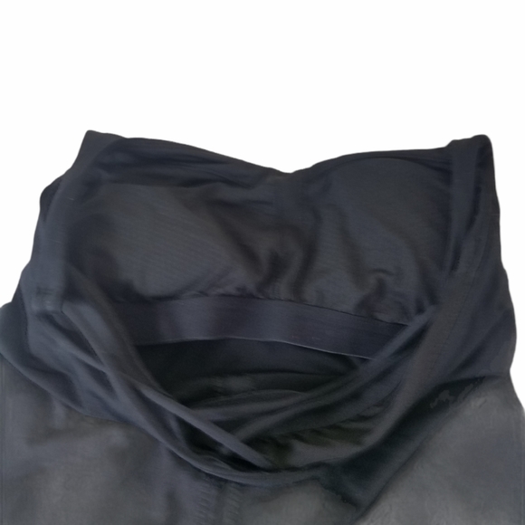 Lululemon Black Yoga Tank Top - Picture 4 of 4